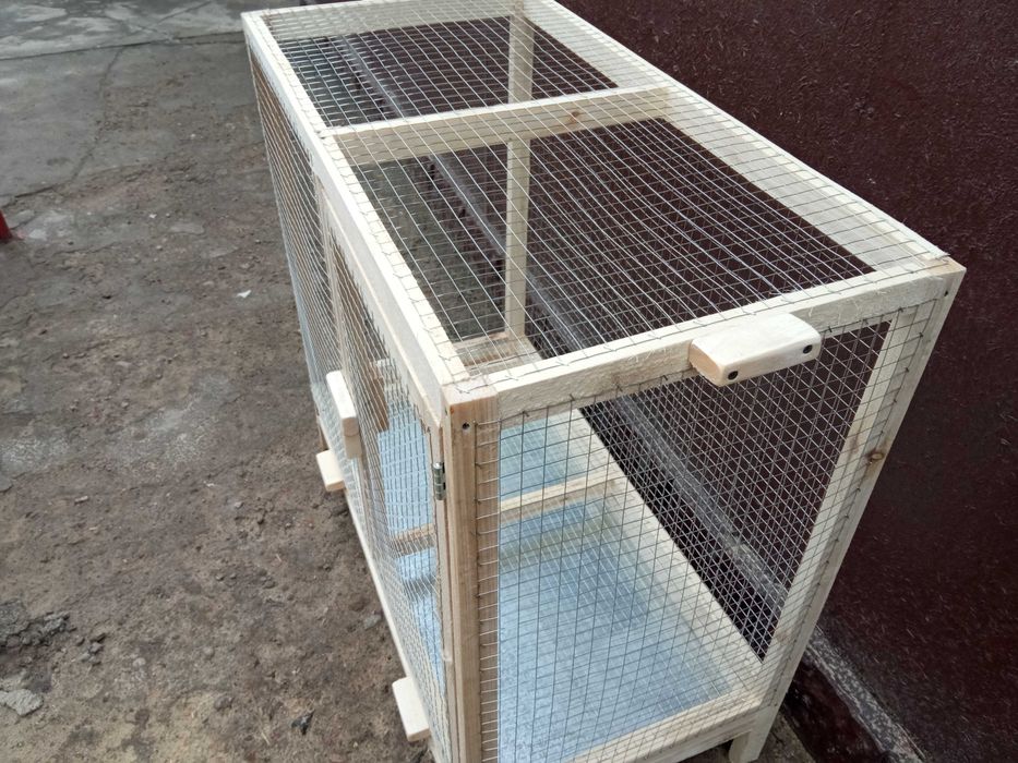 клетка для Дакана