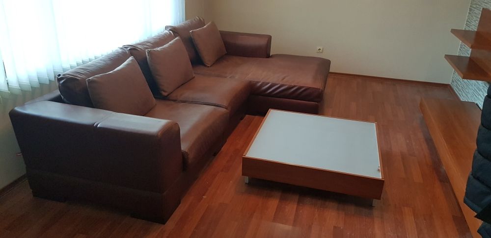 Тв секция "NEOSET"+Холна маса"Neoset"