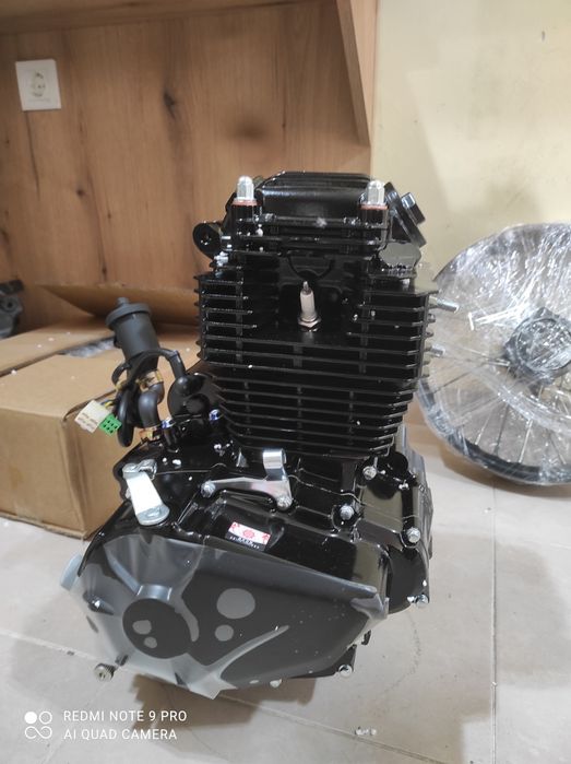 Нови Двигатели за кросов мотор 125 , 250 и 300 кубика