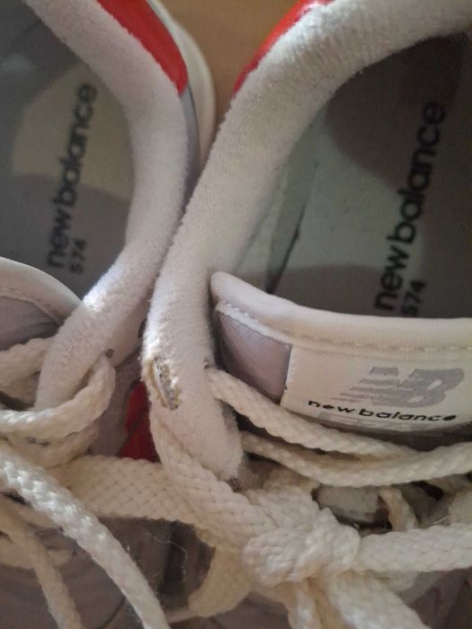 Маратонки new balance