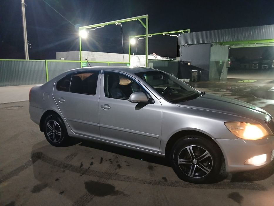 Продам  машину Skoda Octavia