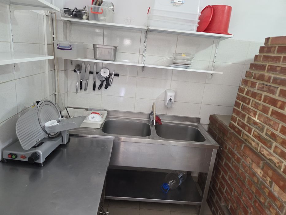 Predare afacere/echipamente pizzerie