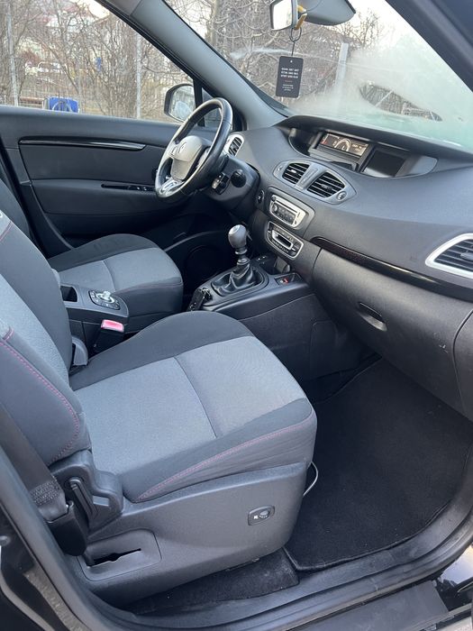 Renault Grand Scenic Facelift  - 1.5 DCI - euro 5