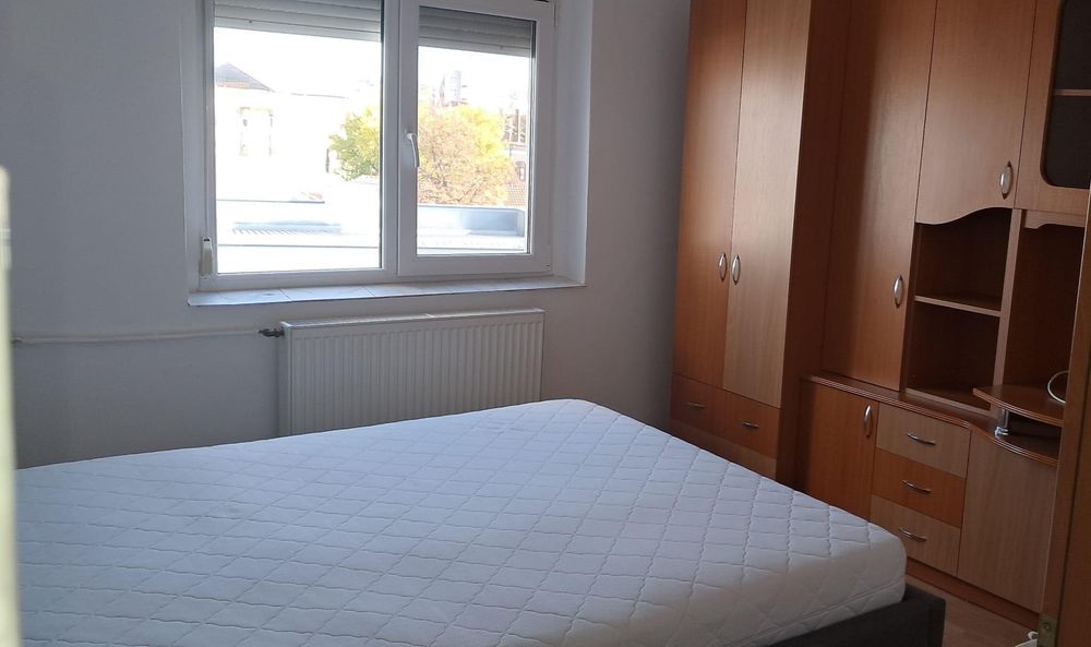 Apartament de închiriat