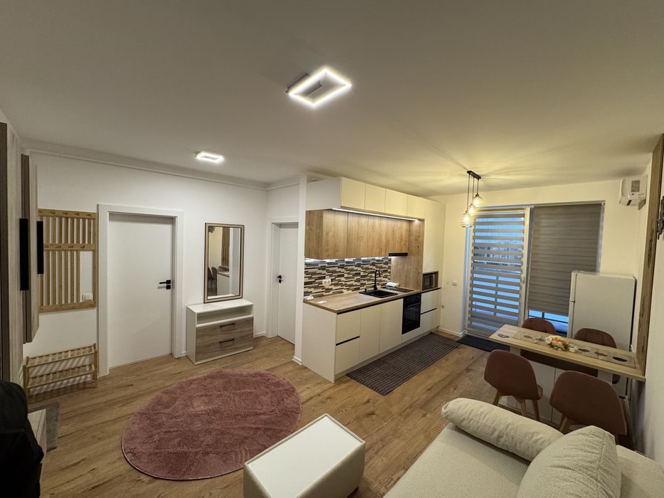 Inchiriez apartament  2 camere  48 mp + parcare ,Unirii cu Alexandri