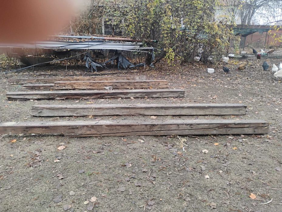 Дървени греди 20х20 см. 4 метра от 1908 година (много добро състояние)