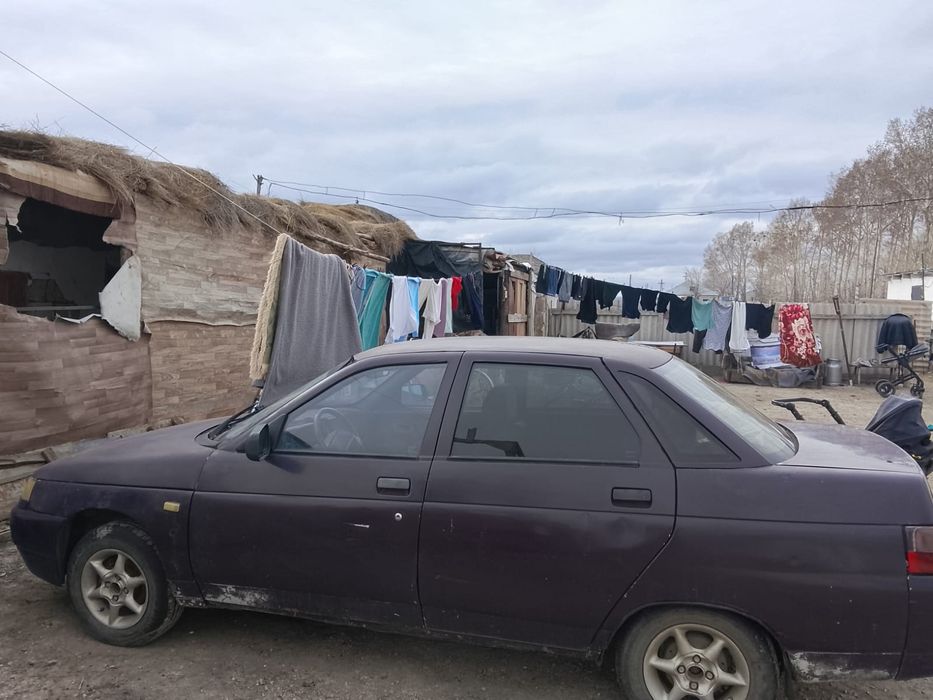 Здравствуйте продам вмашину