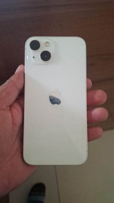 iphone 13 в хорошем состояние