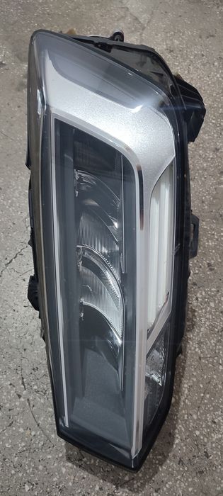 Far stanga Full Led Audi Q2 2022 cod 81A941011