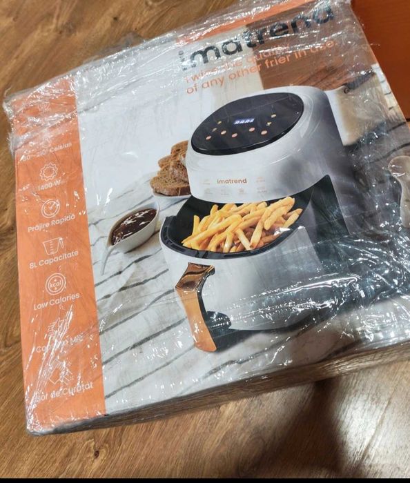 Vând airfryer tefal 1.6 L- Gătește rapid și sănătos