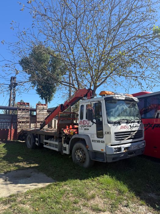 Camion volvo platformă cu macara Palfinger PK 14000