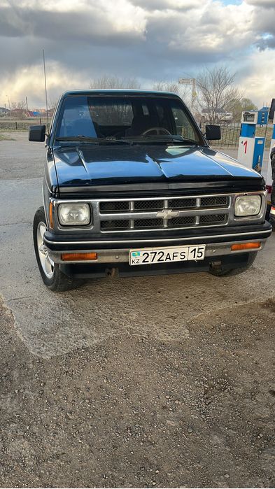 Продам машину джип