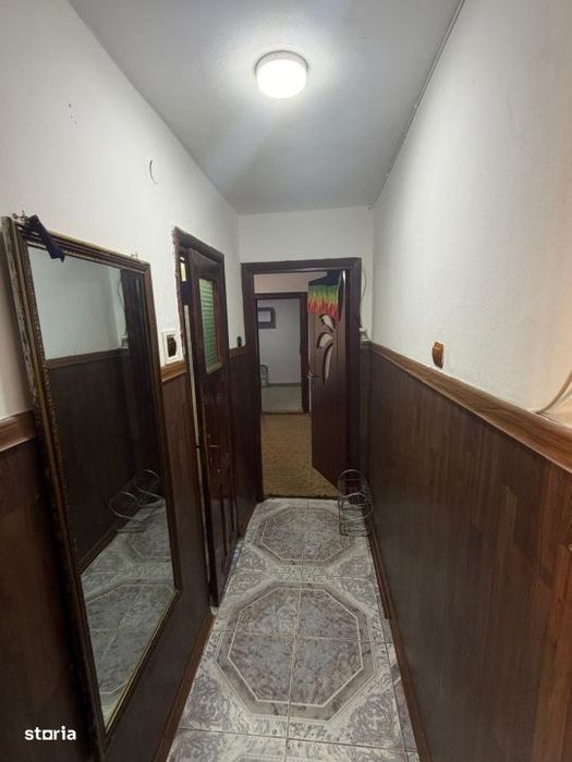 Apartament 3 camere, 39 mp, zona Piata Valea Rosie — fotografia 3