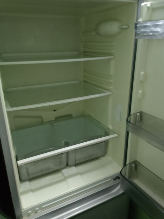 Холодильник продам