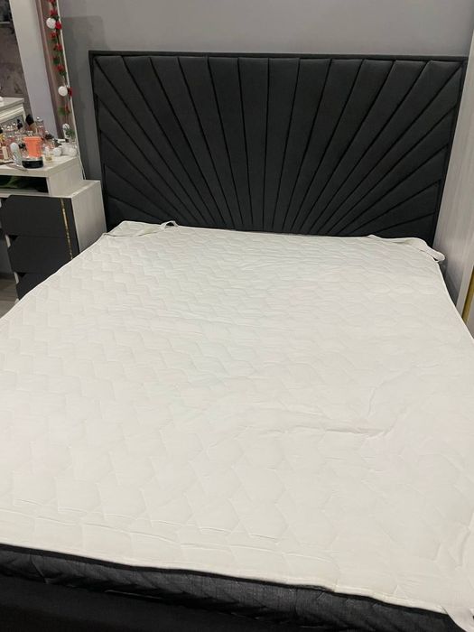 Продам две двуспальные кровати