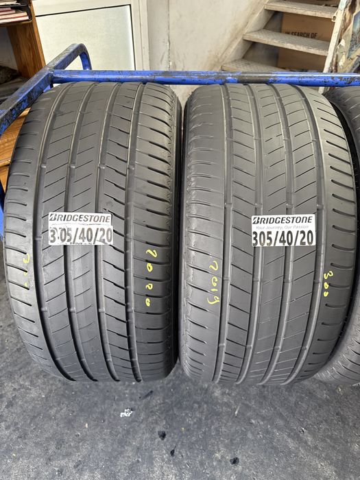 305/40/20 Bridgestone , Michelin
