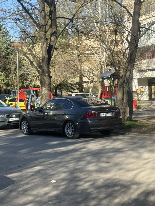 Продавам  BMW 330xd e90