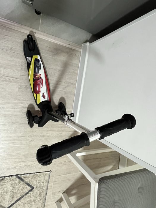 Самокат на возраст 3-5 лет