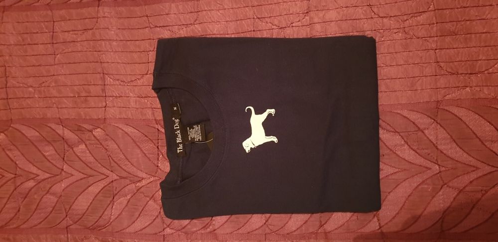 Нови! Дамски тениски от САЩ - Corner 5, The Black Dog - размер S, M