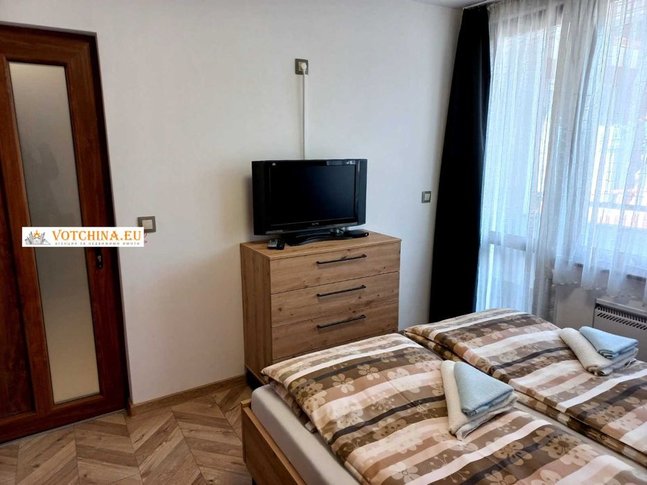 Продава се Тристаен апартамент в Варна, Лятно кино Тракия - 110 кв.м за 2510 €/кв.м - Снимка #2