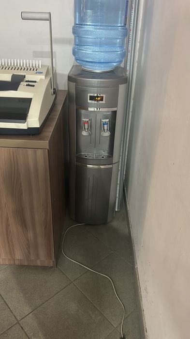 Диспенсер для воды