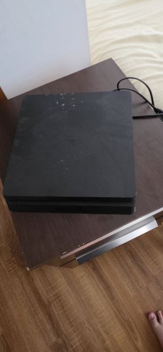 Ps4 slim folosit