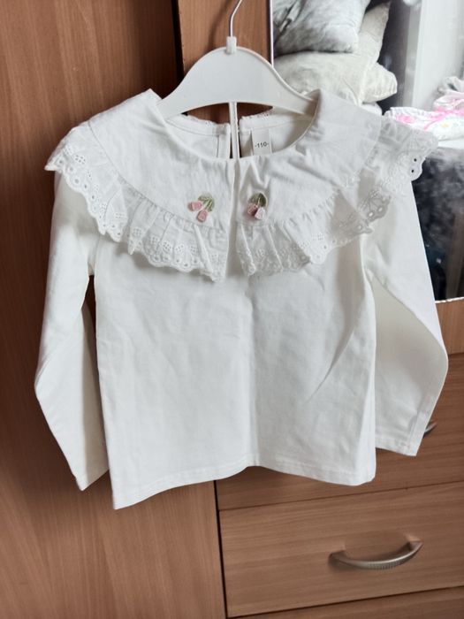 Продам кофточку на девочку