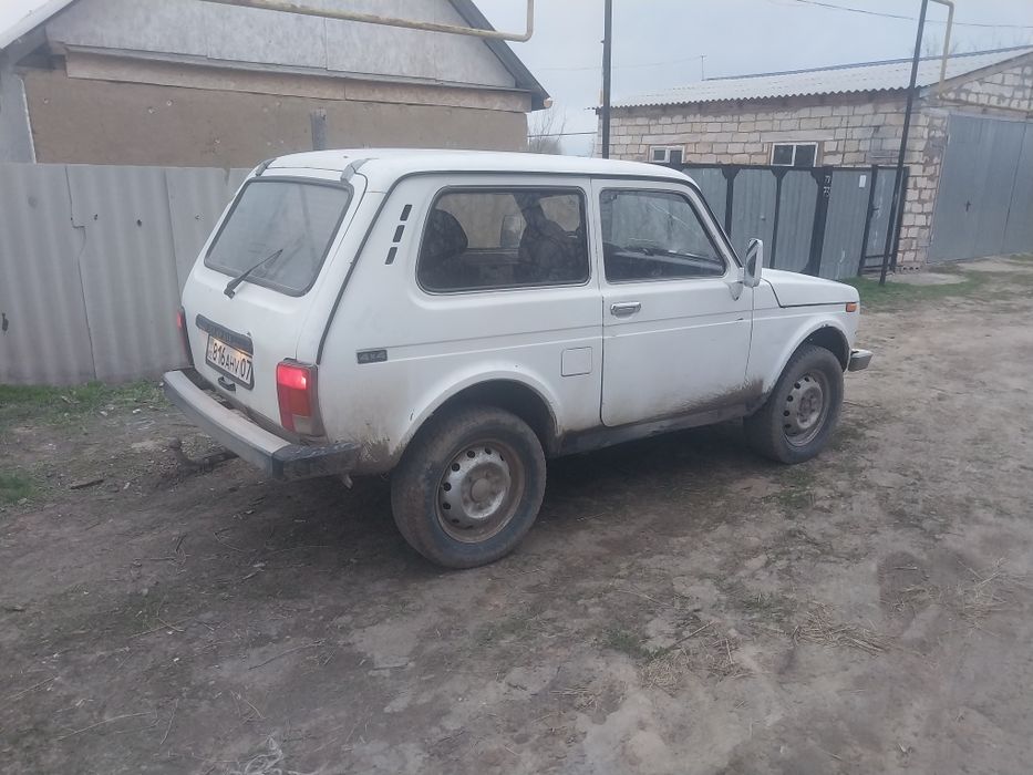 Продам ниву инжектор