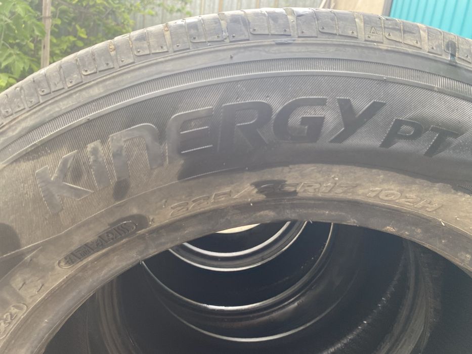 Продам шины б/у легковые