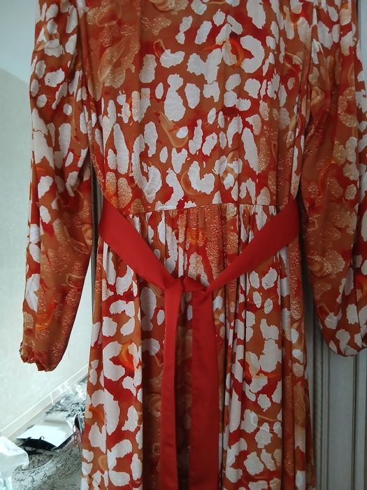 Платья разные 5000т