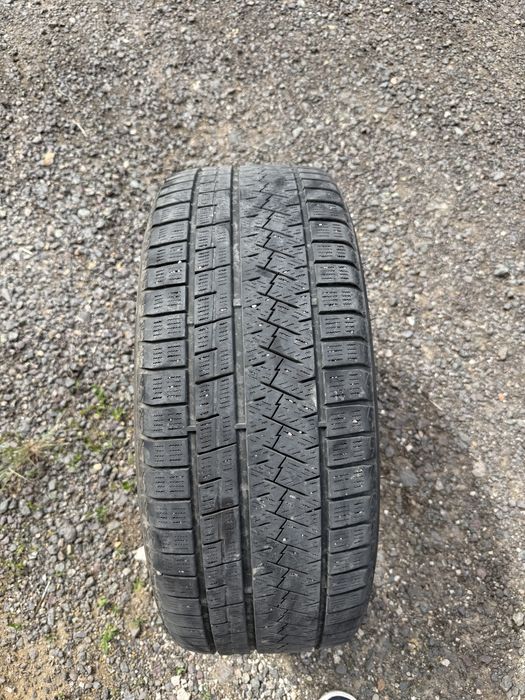Продается шины Triangle SnowLink 225/45/R19   96V
