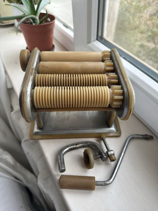 Лапшерезку советская продам