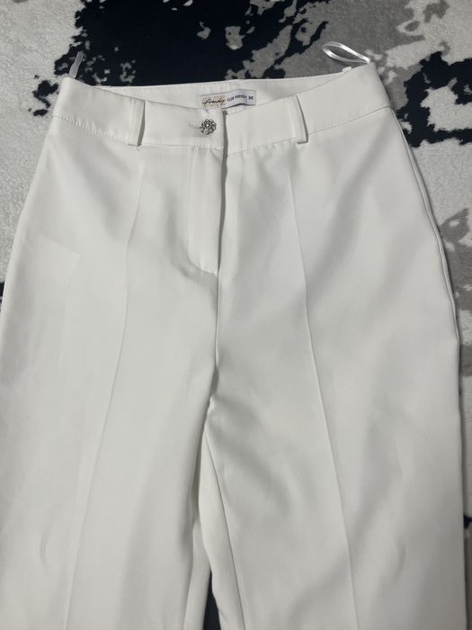 Costum damă elegant