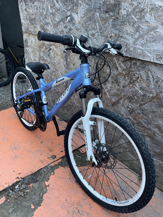 Bicicleta carrera luna frane pe disc roti 24” cadru aluminiu