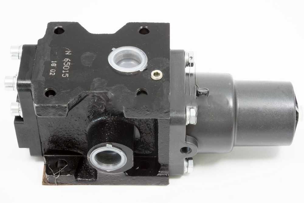 Гидро распределитель на КамАЗ