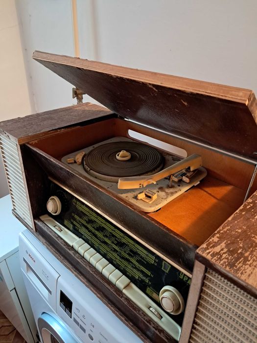 Радиола ламповая Урал 1963г. Для декора