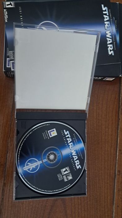 Star Wars: Jedi Knight II Jedi Outcast (PC 2002)