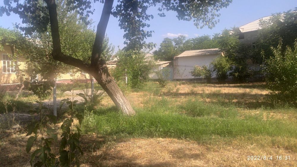 16,2 соток участка, 2 қаватли бино, марказда, Ивановский, Глазной