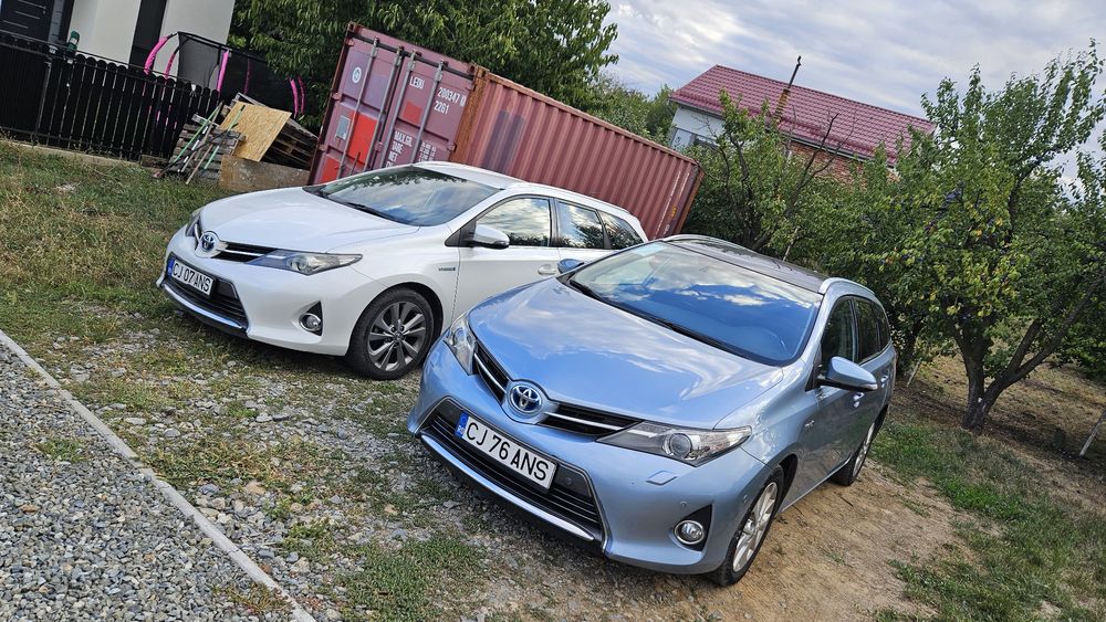 Toyota Auris Hybrid