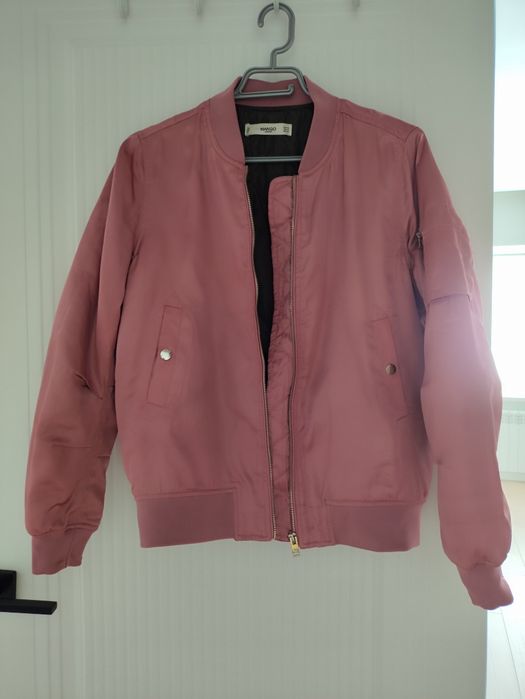 Куртка-пуловер .