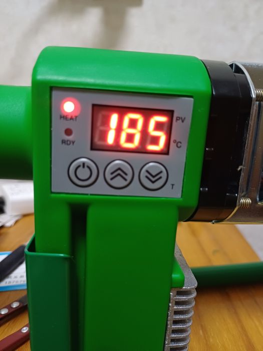 Аппарат для сварки пластиковых труб,утюг