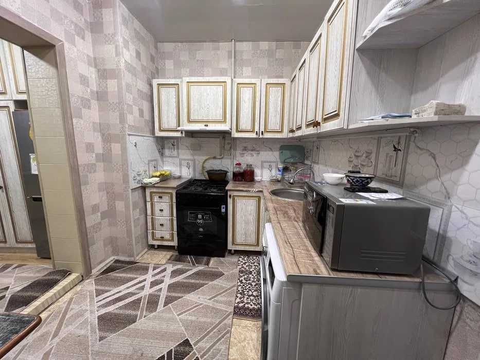 Юнусабад 19кв 4/4/5 Евроремонт