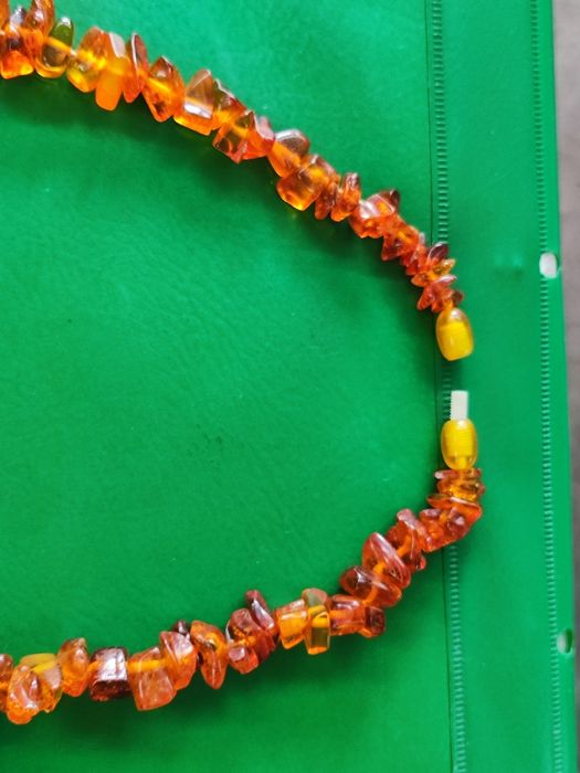 Кехлибар гердан кехлибарен