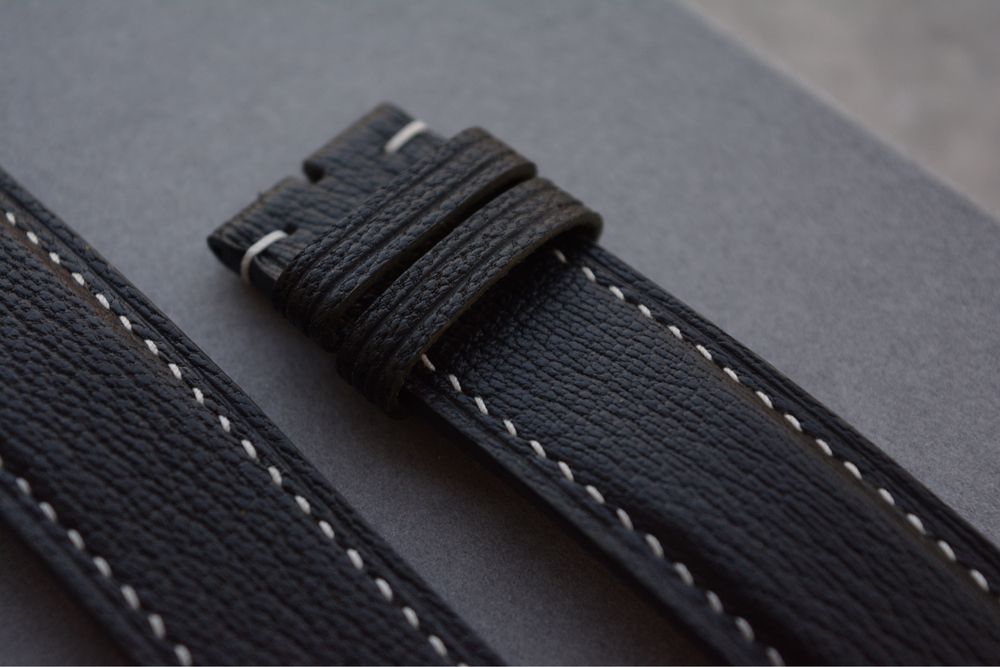 Кожаный ремешок для часов. Ручная работа. Французкая кожа.