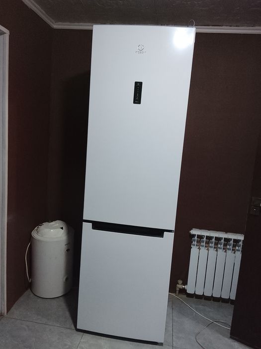 Холодильник в отличном состоянии