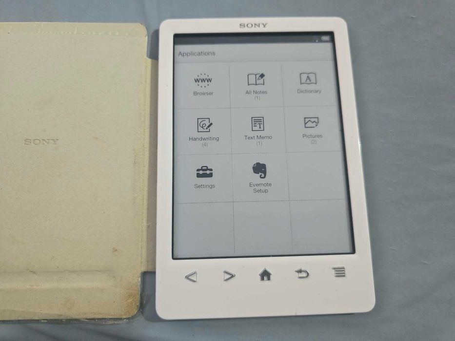 E-book reader Sony Reader PRS-T2 Alb, Ecran E-Ink 6 inch, Wi-Fi, 2GB