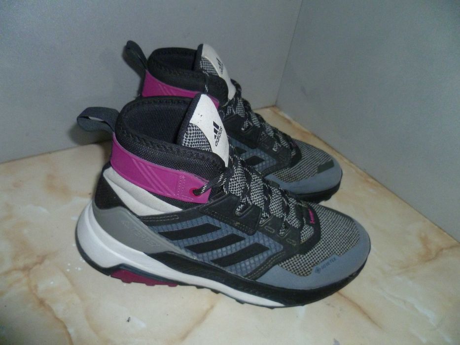 ADIDAS TERREX Gore-tex №38
