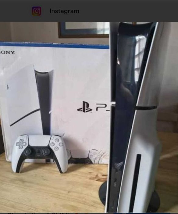 PS5 slim 1TB + DISK + ТОП игри 30броя