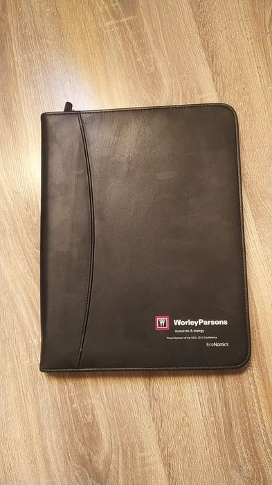 Портфель и папка для бумаг