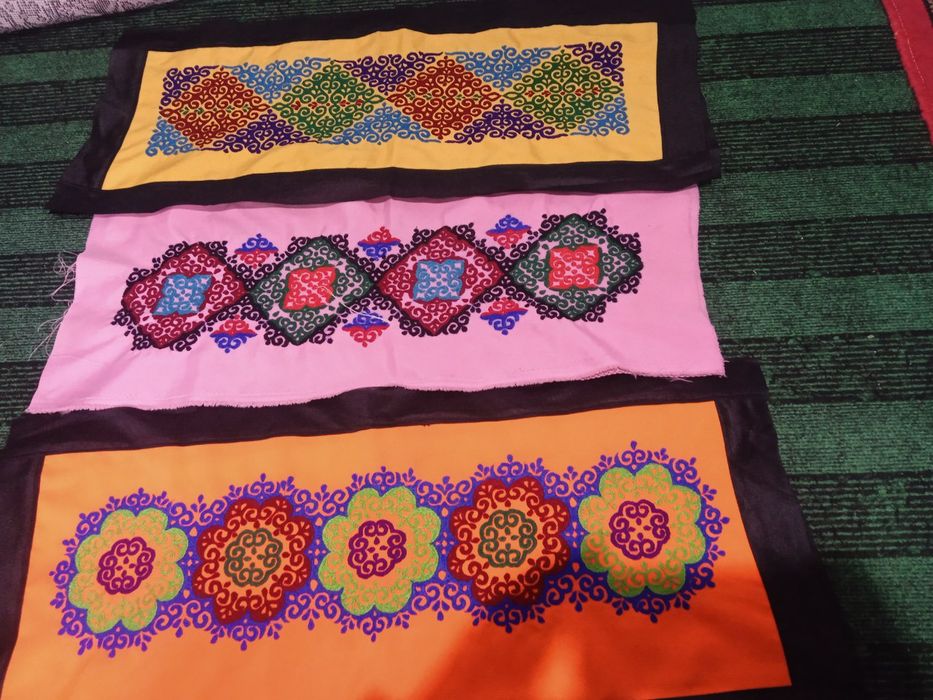 Kashta Xar xil kamplek yostiqlar